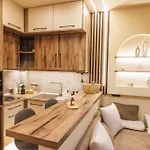Asana Luxury Apartamento Cozani