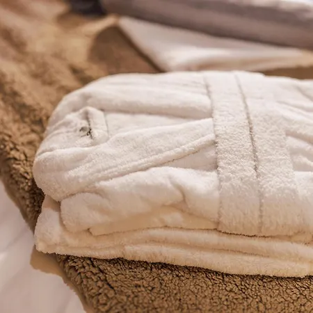 Asana Luxury